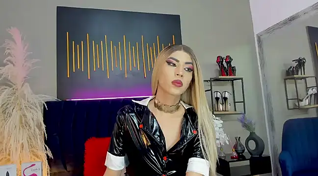 Snapshot of BrianaSchafer chatting on 20, 12, 2024 BrianaSchafer online show from 20, 12, 2024