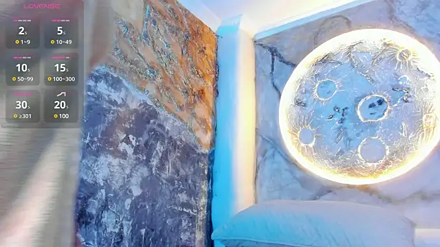 Snapshot of brianaGuzman chatting on 11, 3, 2025 brianaGuzman online show from 11, 3, 2025