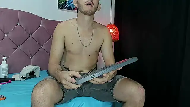 louis bcasta1 online show from 8, 2, 2025