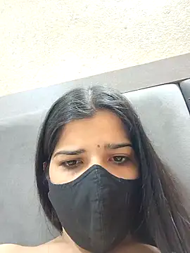 Snapshot of aaliya_bhattt chatting on 26, 1, 2025 aaliya bhattt online show from 26, 1, 2025