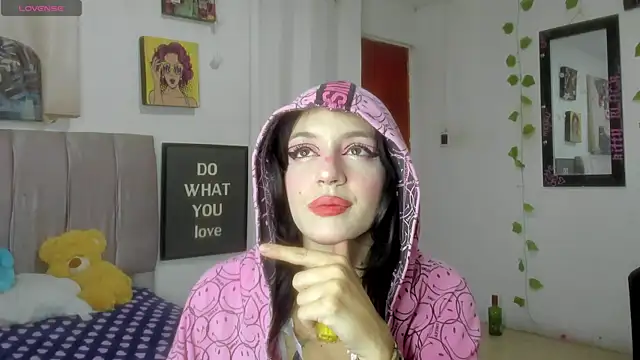 katt  black   online show from 11, 7, 2026
