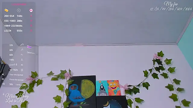 Snapshot of Mxss_Honey chatting on 8, 10, 2025 Mxss Honey online show from 8, 10, 2025