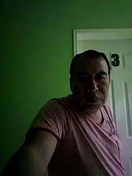 Snapshot of Piter1022 chatting on 15, 9, 2025 Piter1022 online show from 15, 9, 2025