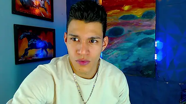 Snapshot of dirtyboy_23 chatting on 4, 1, 2025 dirtyboy 23 online show from 4, 1, 2025