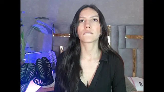 Snapshot of Bianca_ks chatting on 11, 11, 2025 Bianca ks online show from 11, 11, 2025