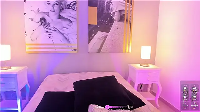 MeghanBurn online show from 19, 12, 2025