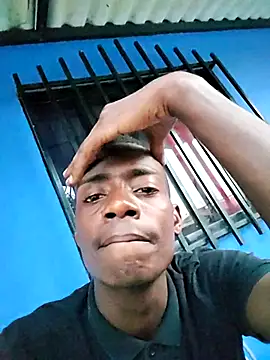 Snapshot of BeetledFlouter12 chatting on 10, 10, 2025 BeetledFlouter12 online show from 10, 10, 2025