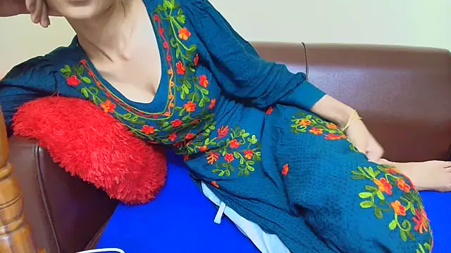 Srabontii online show from 15, 11, 2025