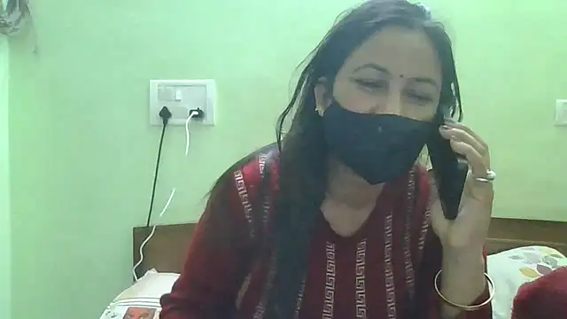 Snapshot of couplesuni chatting on 19, 12, 2024 couplesuni online show from 19, 12, 2024