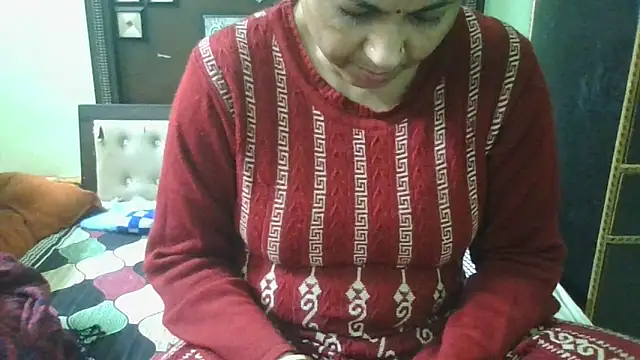 Snapshot of couplesuni chatting on 20, 12, 2024 couplesuni online show from 20, 12, 2024