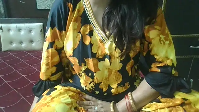 Snapshot of couplesuni chatting on 29, 10, 2025 couplesuni online show from 29, 10, 2025