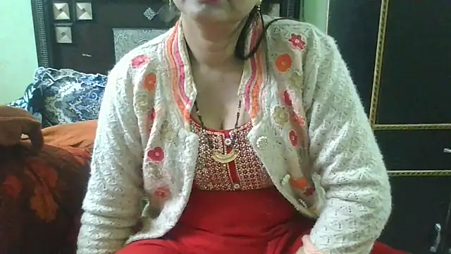 Snapshot of couplesuni chatting on 22, 11, 2025 couplesuni online show from 22, 11, 2025