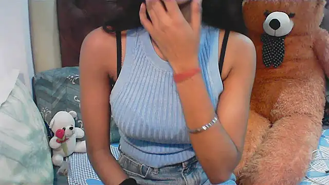 Snapshot of Cute_Sanna chatting on 6, 3, 2025 Cute Sanna online show from 6, 3, 2025