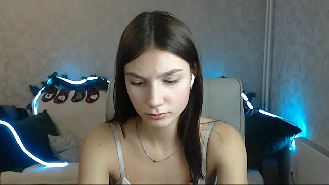 AnaHoney online show from 18, 12, 2024