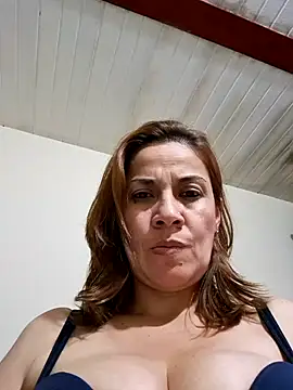 Snapshot of Zaralu_ chatting on 28, 1, 2025 Zaralu online show from 28, 1, 2025