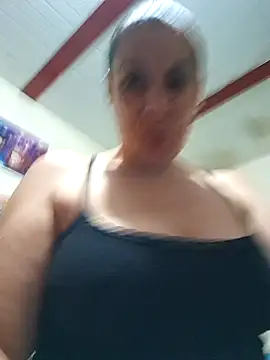 Snapshot of Zaralu_ chatting on 8, 2, 2025 Zaralu online show from 8, 2, 2025