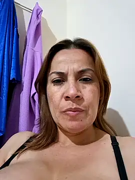 Snapshot of Zaralu_ chatting on 27, 2, 2025 Zaralu online show from 27, 2, 2025