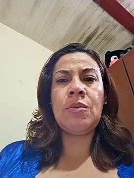 Snapshot of Zaralu_ chatting on 29, 10, 2025 Zaralu online show from 29, 10, 2025