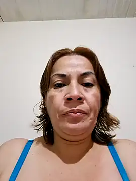 Snapshot of Zaralu_ chatting on 22, 11, 2025 Zaralu online show from 22, 11, 2025