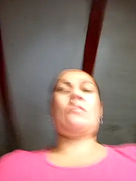 Snapshot of Zaralu_ chatting on 6, 3, 2026 Zaralu online show from 6, 3, 2026