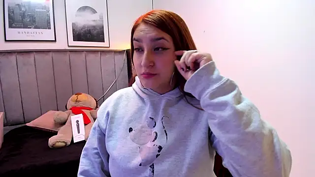 Snapshot of Alaia_Cute chatting on 20, 1, 2025 Alaia Cute online show from 20, 1, 2025