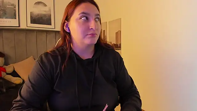 Snapshot of Alaia_Cute chatting on 22, 3, 2025 Alaia Cute online show from 22, 3, 2025