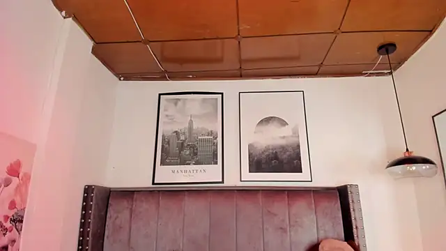 Snapshot of Alaia_Cute chatting on 5, 11, 2025 Alaia Cute online show from 5, 11, 2025