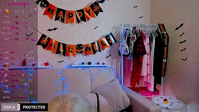 Snapshot of Tasty_booty chatting on 29, 10, 2025 Tasty booty online show from 29, 10, 2025