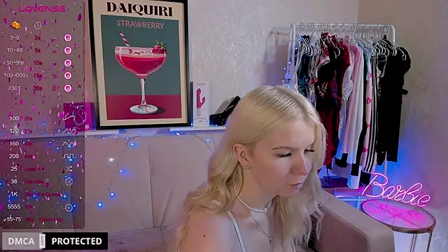 Snapshot of Tasty_booty chatting on 12, 11, 2025 Tasty booty online show from 12, 11, 2025