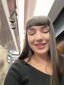 Sophie Avory online show from 26, 1, 2025