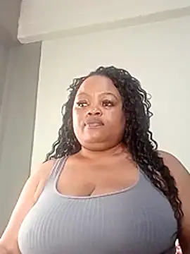 Snapshot of hugemelonsxxx chatting on 4, 11, 2025 hugemelonsxxx online show from 4, 11, 2025