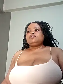 Snapshot of hugemelonsxxx chatting on 6, 11, 2025 hugemelonsxxx online show from 6, 11, 2025