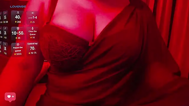 Snapshot of Alexandra007 chatting on 5, 11, 2025 Alexandra007 online show from 5, 11, 2025