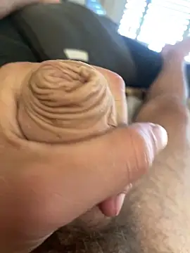 Julian 23312 online show from 26, 3, 2026