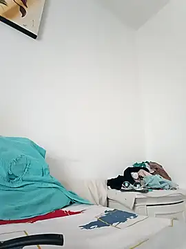 Snapshot of katysquirtdirty chatting on 28, 11, 2025 katysquirtdirty online show from 28, 11, 2025