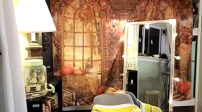 cunty tranny lydia online show from 2, 12, 2024