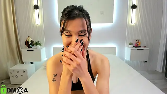 Snapshot of Lola_Peach chatting on 30, 1, 2025 Lola Peach online show from 30, 1, 2025