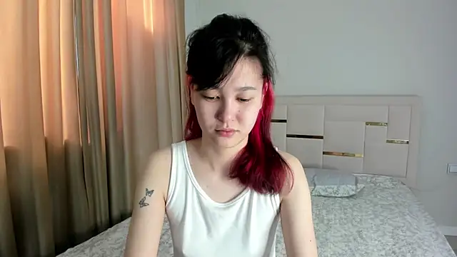 Lola Peach online show from 1, 6, 2026