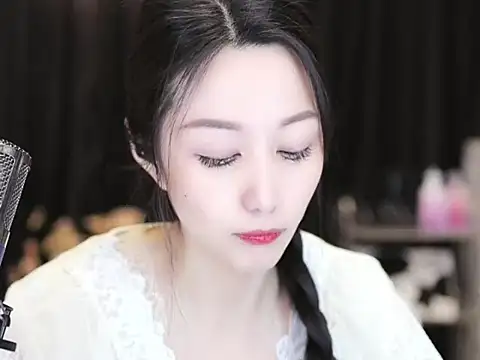 Nuyoah-77 online show from 7, 3, 2025