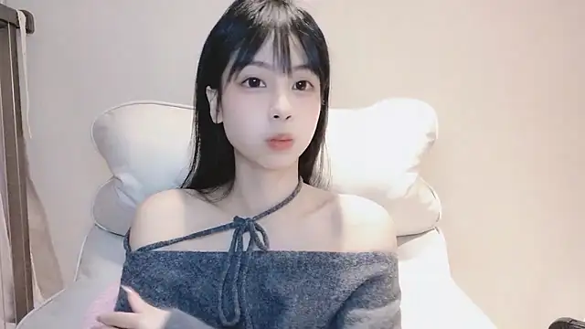 -Hottie online show from 8, 1, 2025