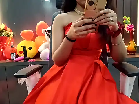 Snapshot of GoldnessAishu chatting on 6, 2, 2025 GoldnessAishu online show from 6, 2, 2025