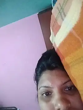 Snapshot of Hotty-Divya chatting on 26, 5, 2026 Hotty-Divya online show from 26, 5, 2026
