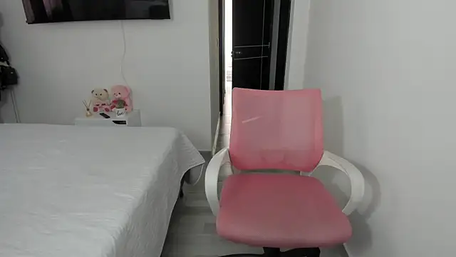 Ori valentina online show from 6, 2, 2025