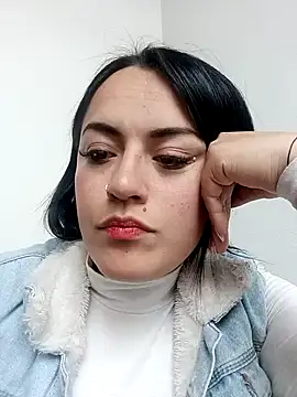 Lesly 10- online show from 27, 12, 2024
