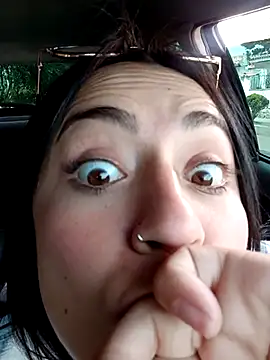 Lesly 10- online show from 2, 2, 2025