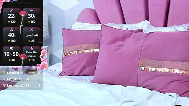 Snapshot of KylieMonnett chatting on 19, 2, 2025 KylieMonnett online show from 19, 2, 2025