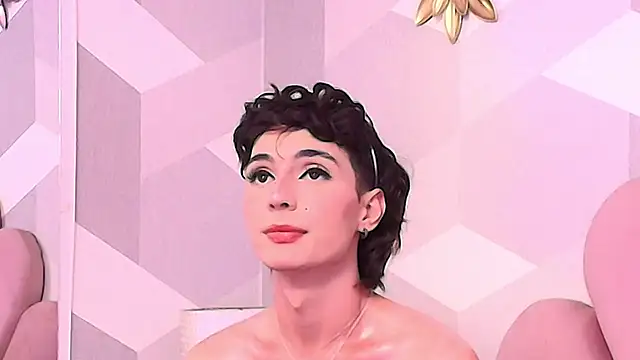 KylieMonnett online show from 22, 12, 2025