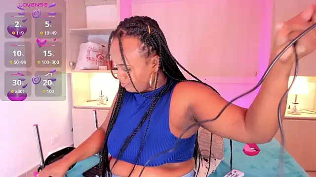 EmilyyStuart online show from 8, 3, 2025