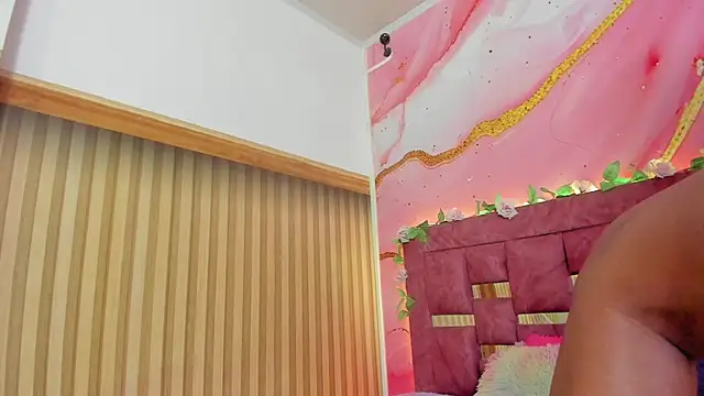 melody paris online show from 14, 4, 2026