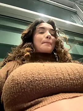 Snapshot of Daneshka1 chatting on 9, 9, 2025 Daneshka1 online show from 9, 9, 2025